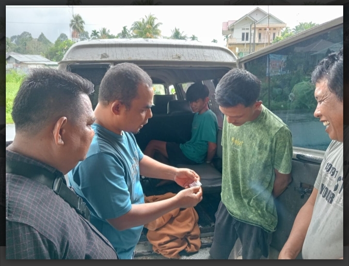 Polres Agam Tamgkap pelaku narkoba di Angkot