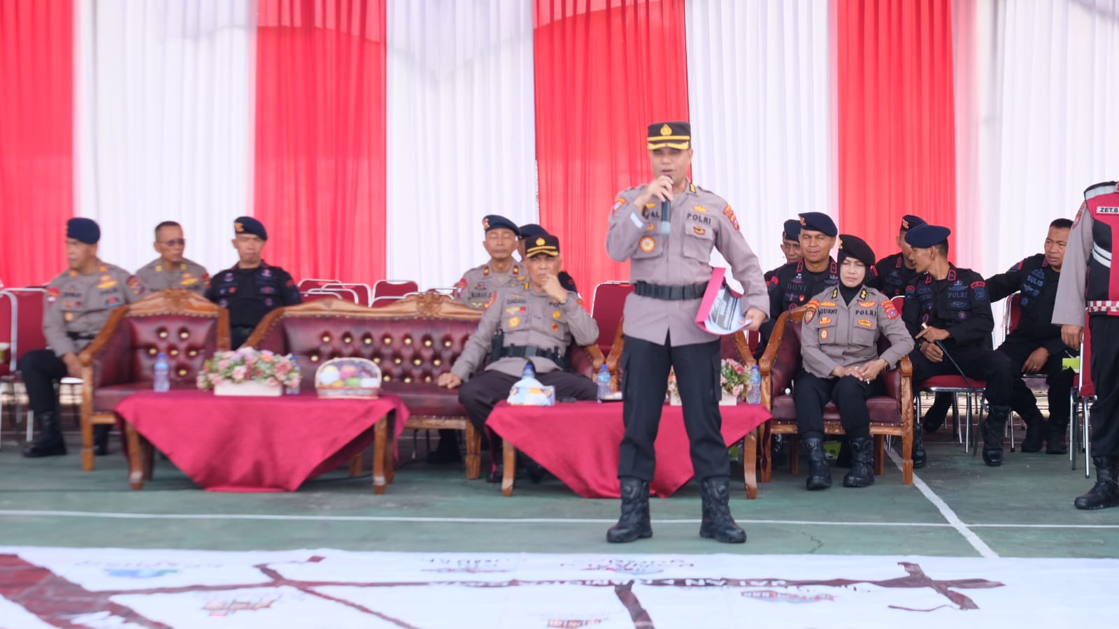 Polda Sumbar Gelar Latihan Tactical Floor Game dan Sispamkota