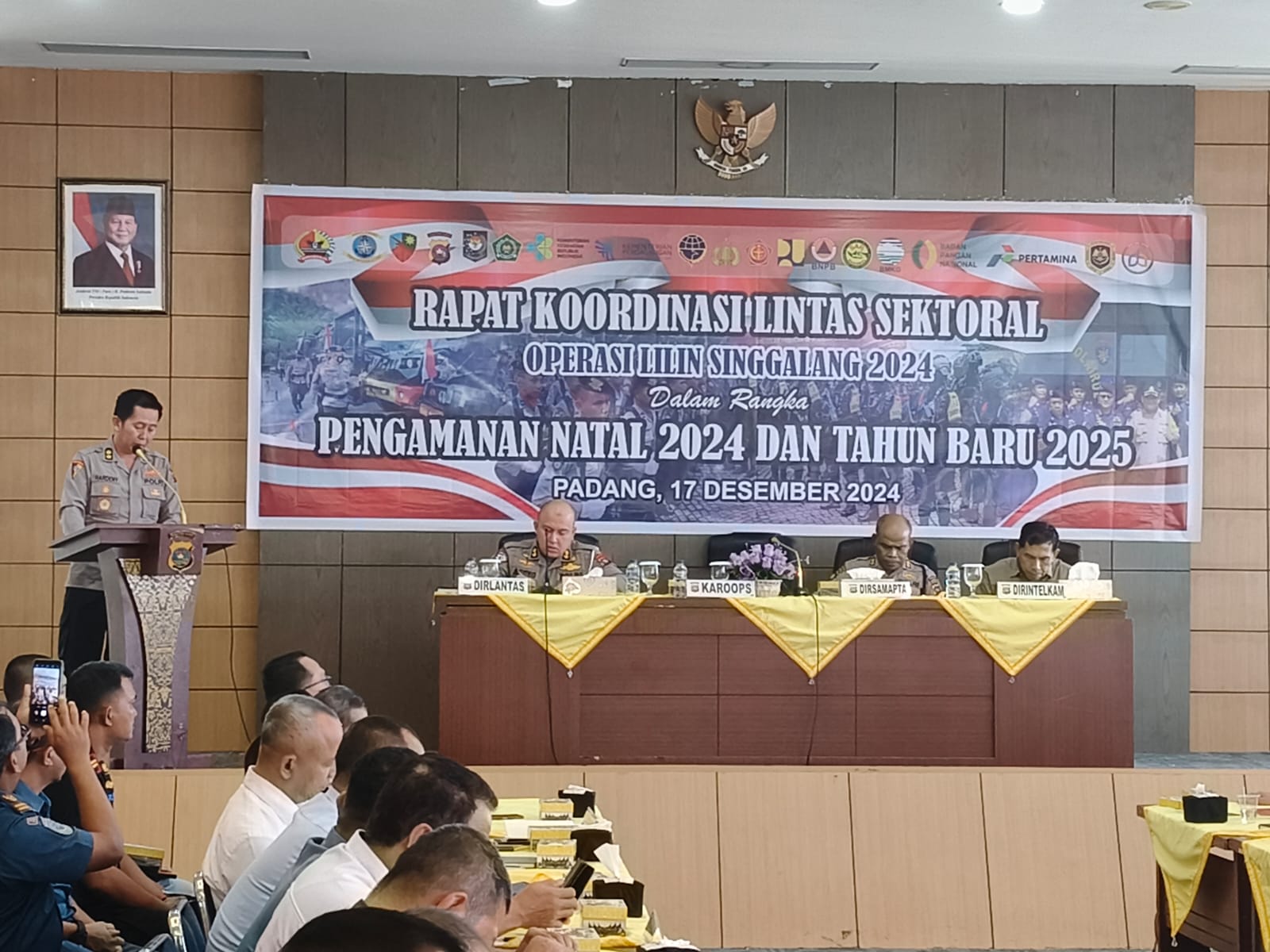 Polda Sumbar Gelar Rakor Lintas Sektoral Operasi Lilin Singgalang 2024 Dalam Rangka Pengamanan Natal dan Tahun Baru