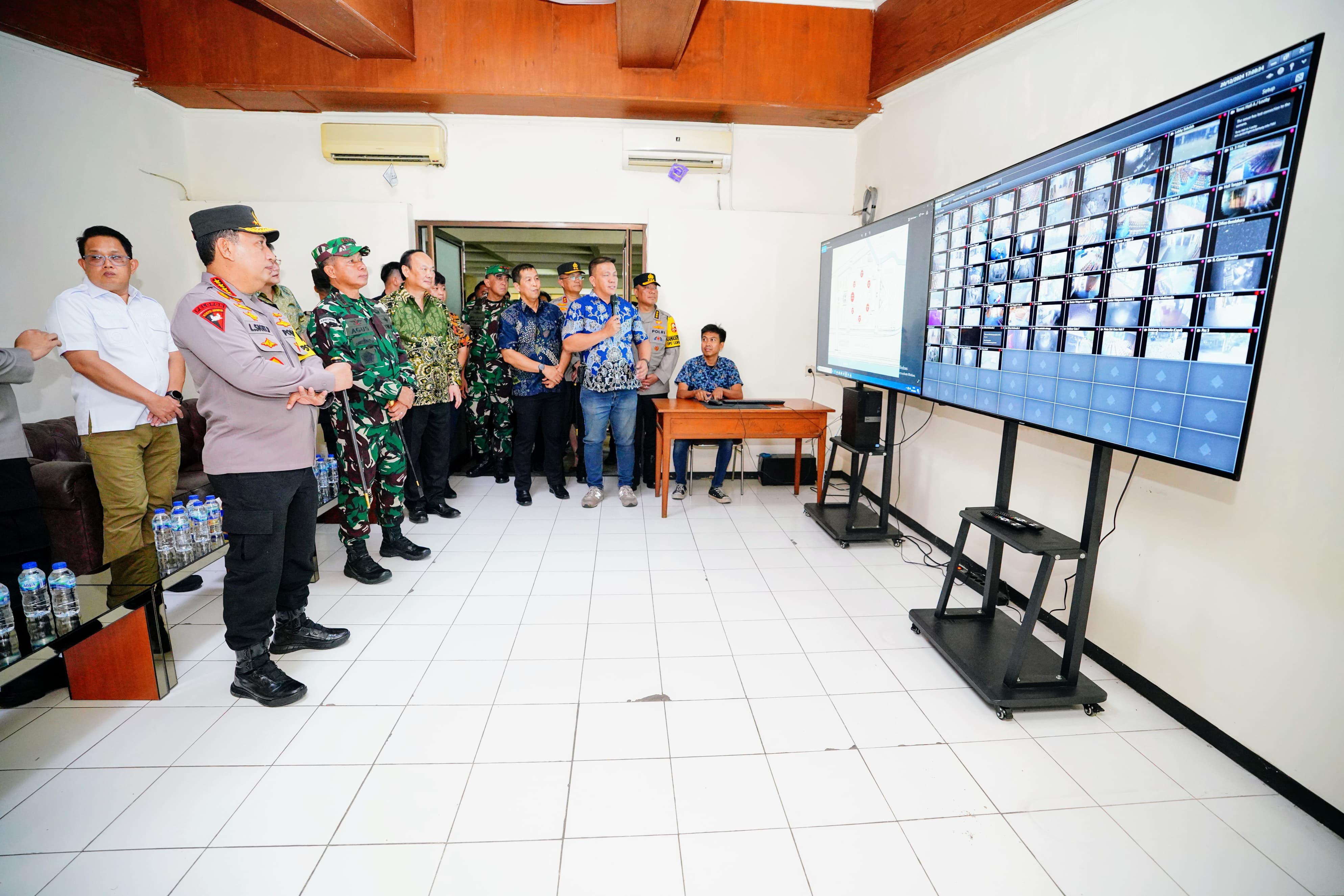 Kapolri Pastikan Pengamanan Gereja di Surabaya