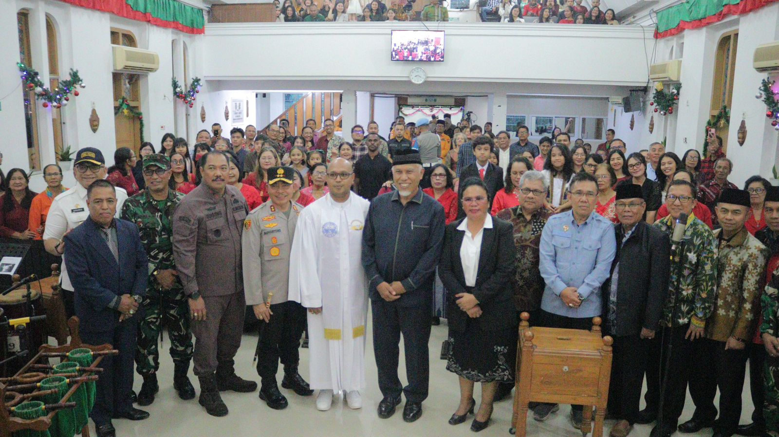 Kapolda Sumbar Tinjau Gereja dan Pos Pengamanan Pada Malam Natal 2024