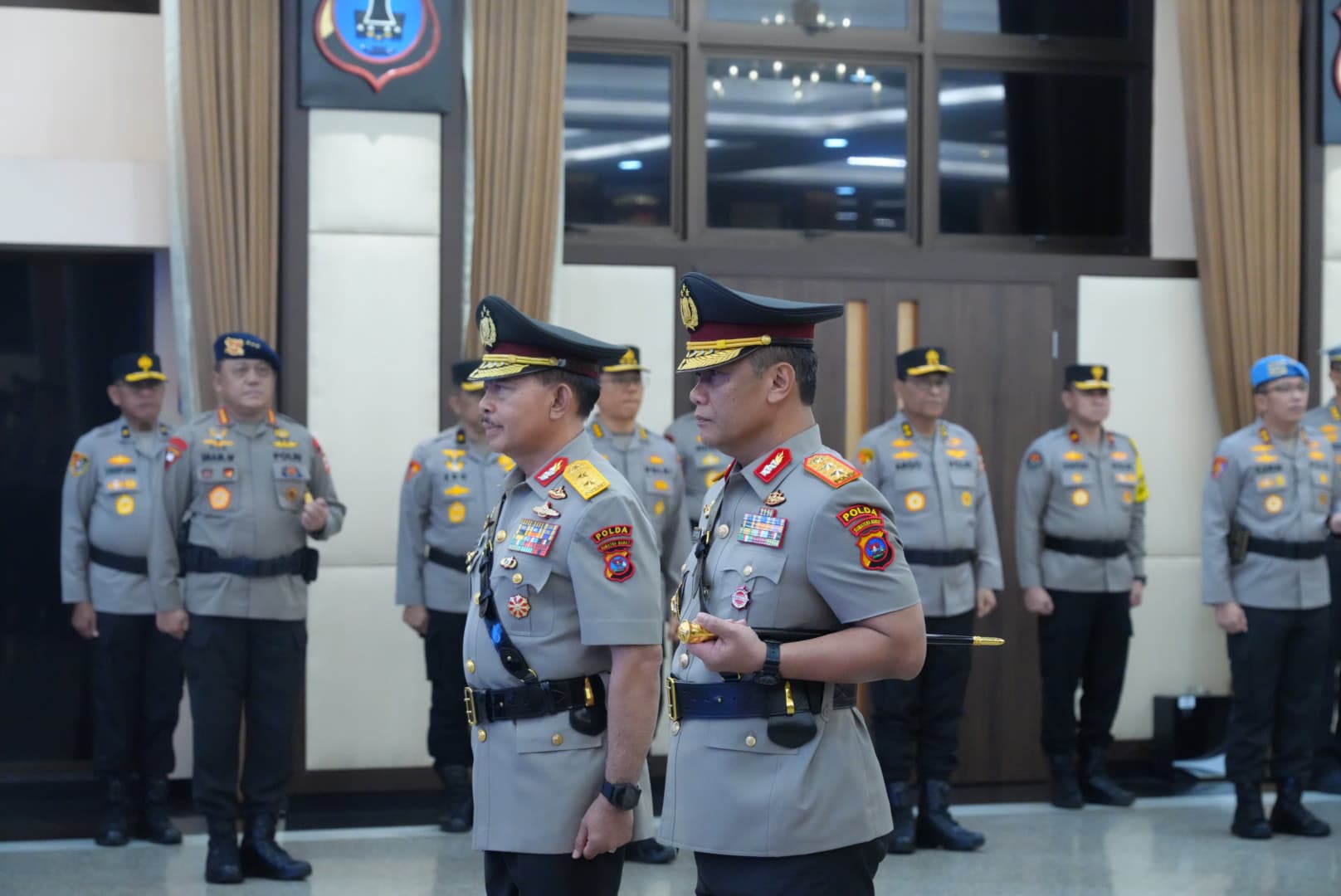 Kapolri Pimpin Sertijab Kapolda Sumbar Irjen Pol Dr. Gatot Tri Suryanta, CSFA, M.Si. 