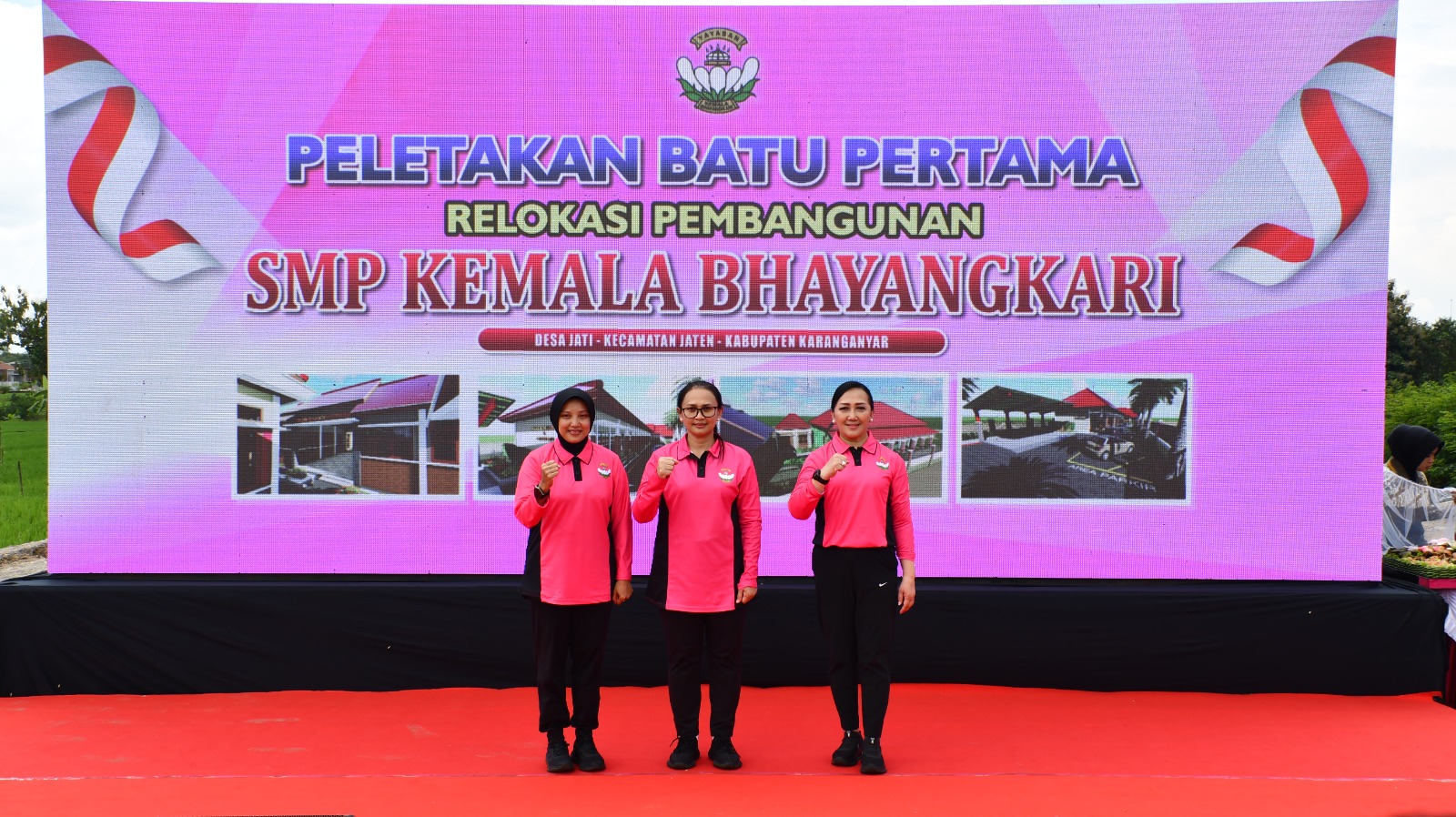 Ketum Yayasan Kemala Bhayangkari Letakkan Batu Pertama Pembangunan SMP Kemala Bhayangkari di Karanganyar