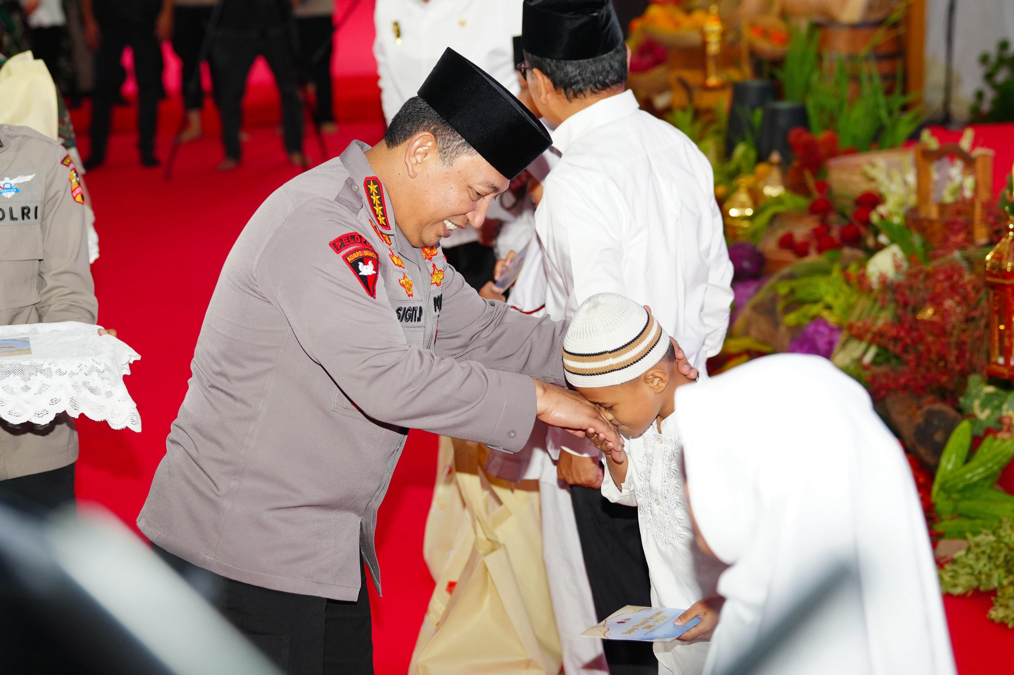 Buka Puasa TNI-Polri, Perkuat Soliditas dan Pertebal Keimanan