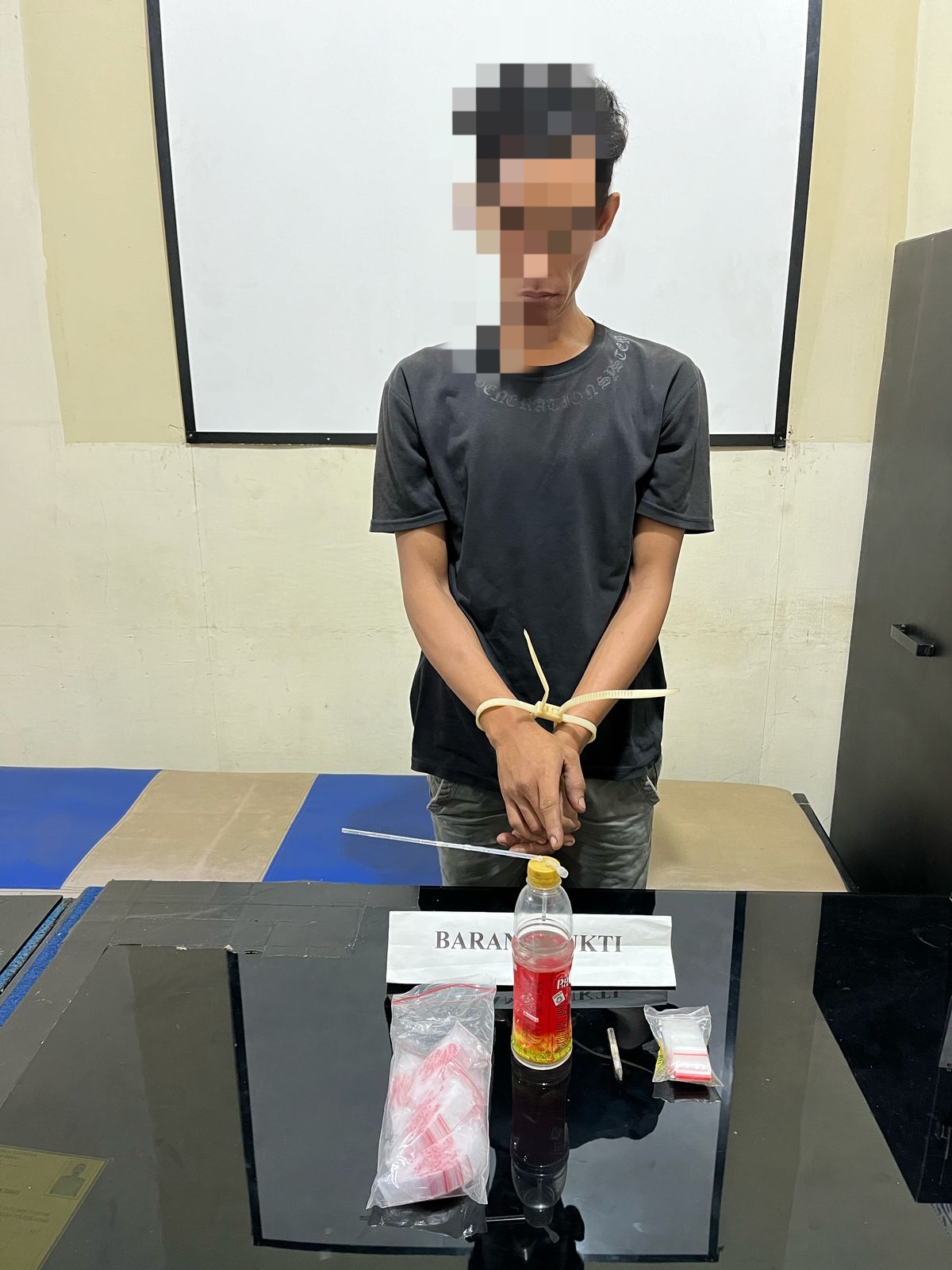 Menjelang Imsak, Seorang Pemakai Sabu Digelandang ke Mapolres Agam