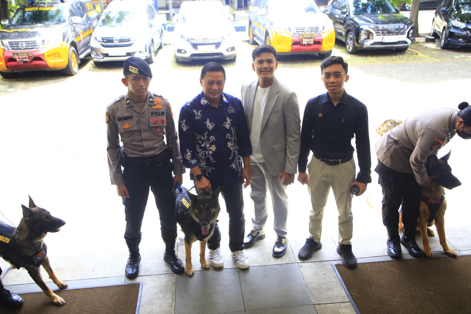 Seminar Nasional Menuju Indonesia Canine Bahas Kolaborasi Antarlembaga Dalam Pelacakan Barang Ilegal di Bandara*